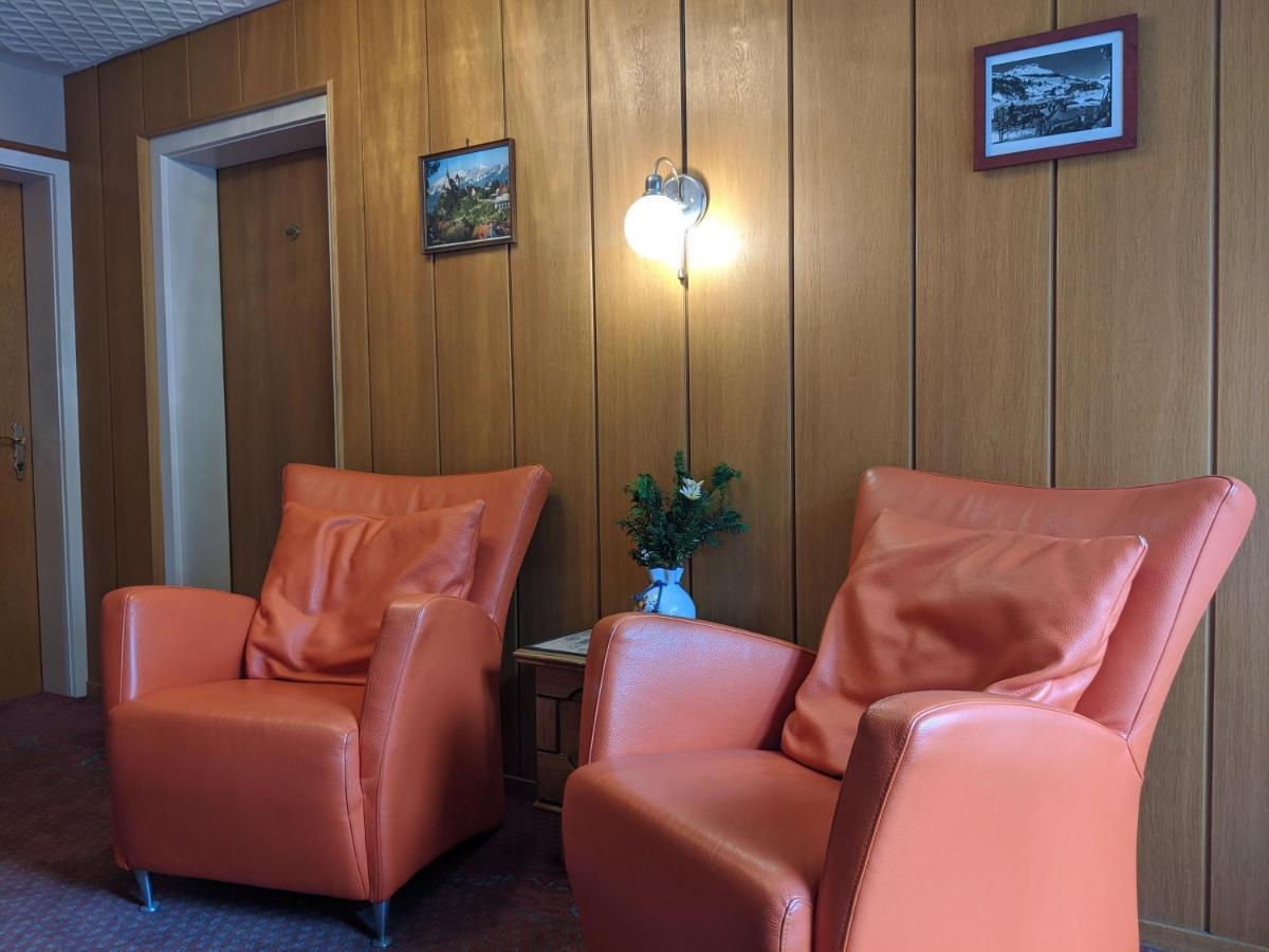 Montahaus Hotel Vandans Bagian luar foto