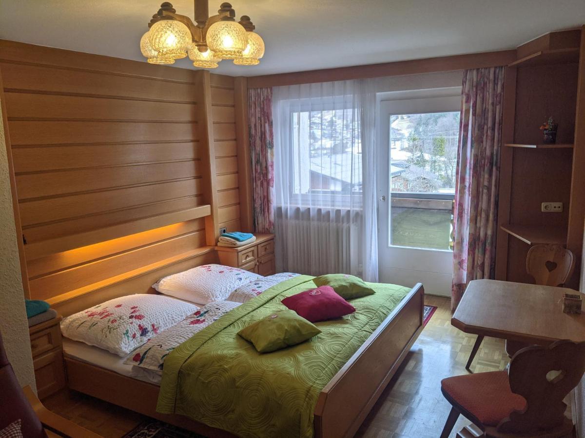 Montahaus Hotel Vandans Bagian luar foto