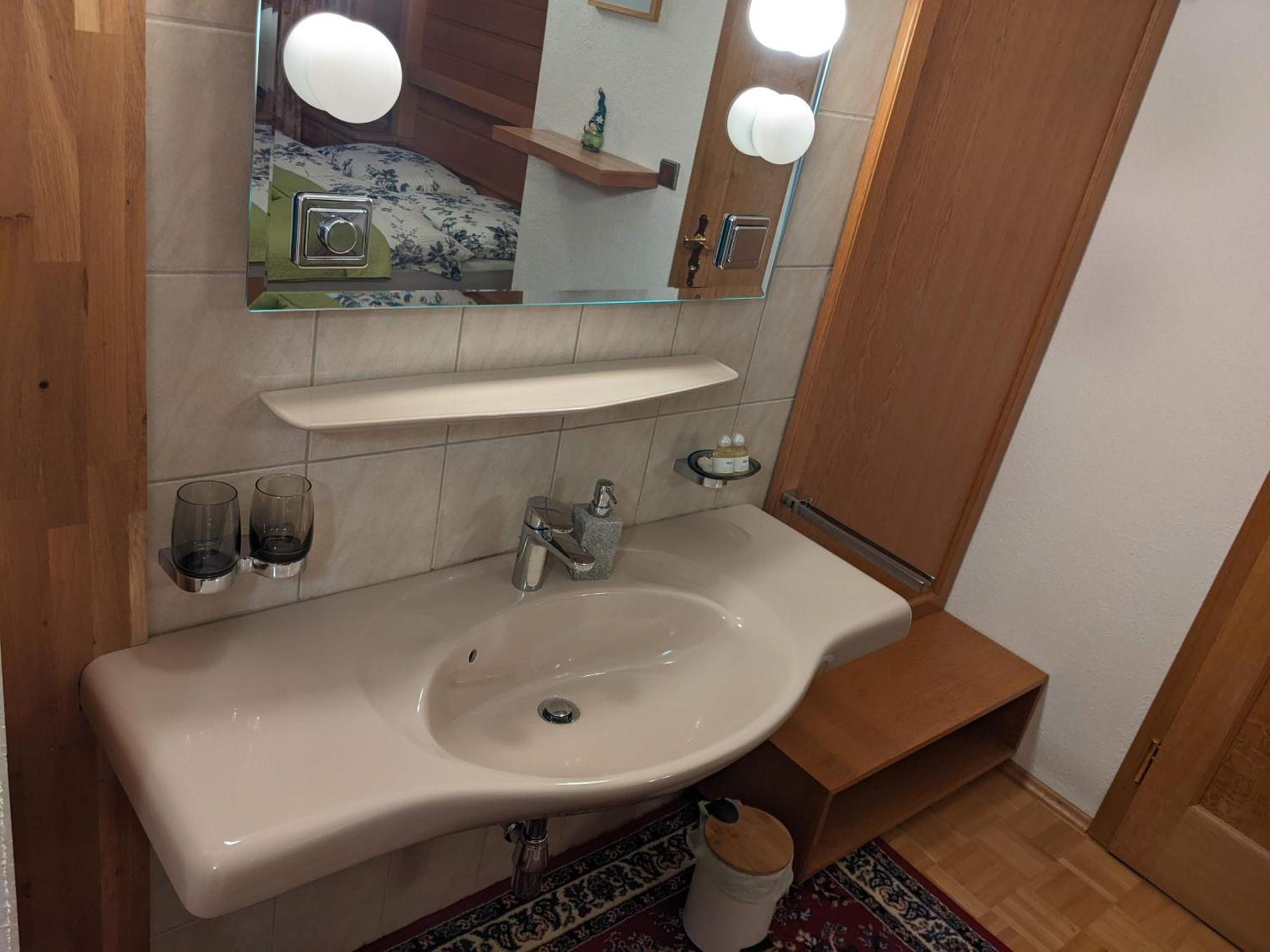 Montahaus Hotel Vandans Bagian luar foto